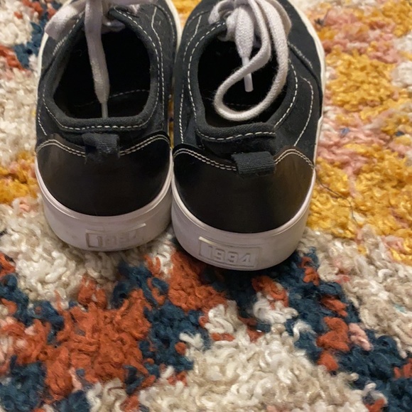 Boys Old Navy shoes - Picture 3 of 4